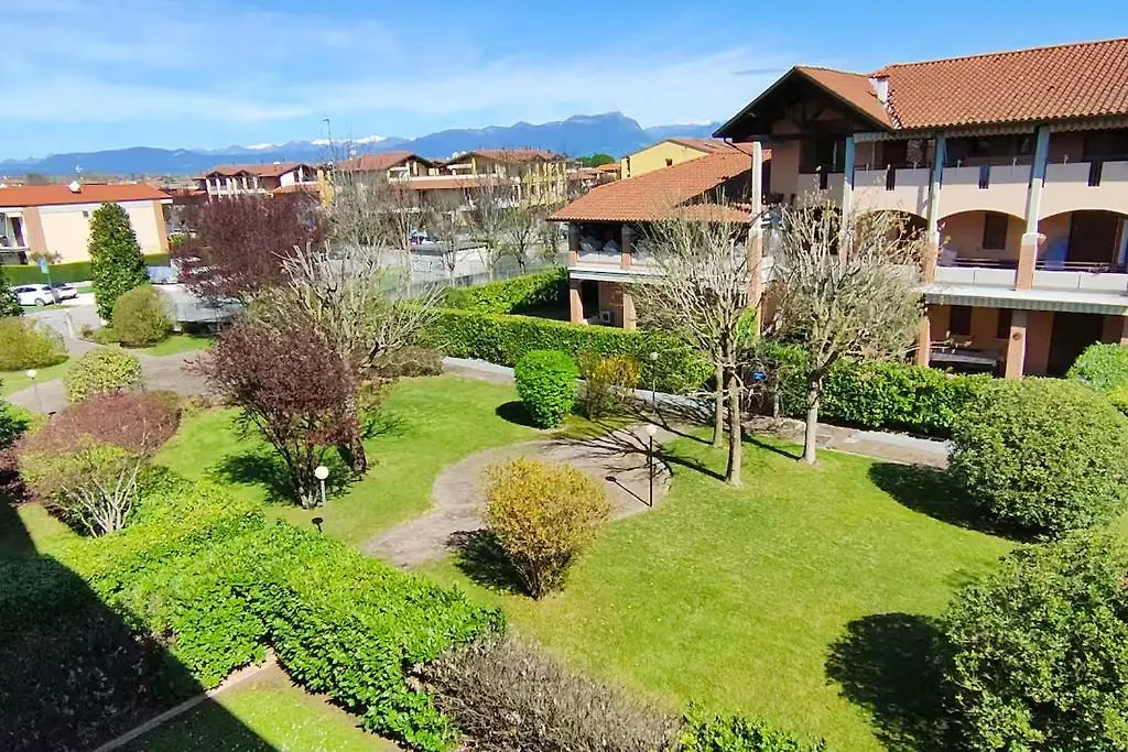 Casa Nuvola Lägenhet Sirmione Italien